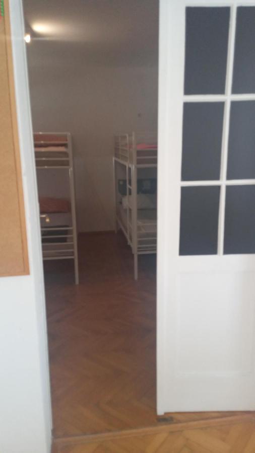 Ferienwohnung Gest House Roberto Split Exterior foto